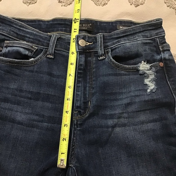 Judy Blue Skinny Fit Distressed Jeans.  Size 7/28 - Picture 10 of 11